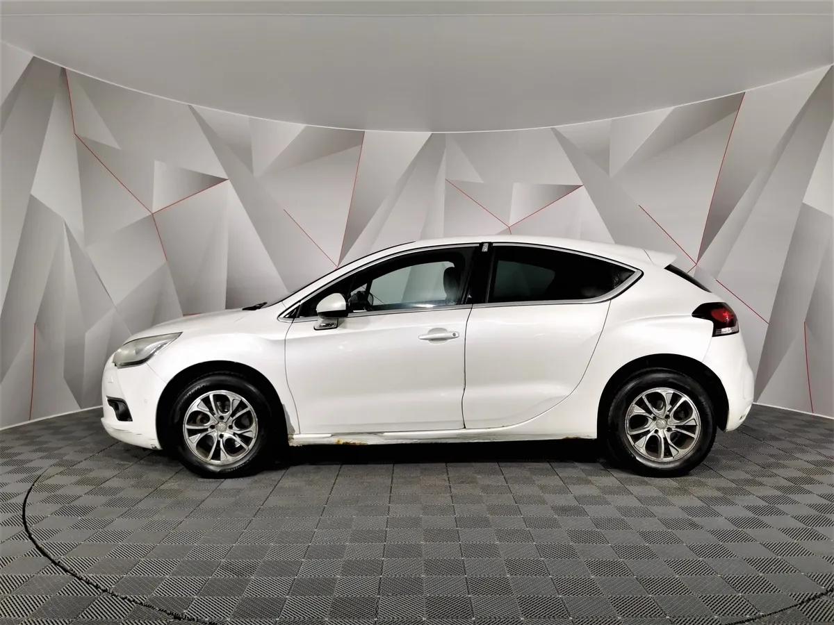 Citroen DS4 1.6 THP AT (150 л.с.) Белый в АВИЛОН. Слайд №5