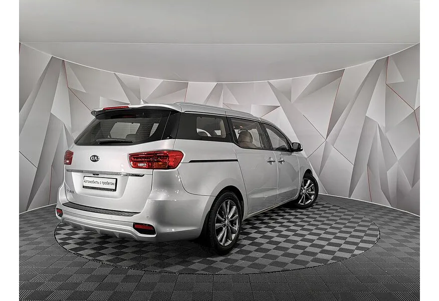 Kia Carnival 2.2 AT (199 л.с.) Premium Серый в АВИЛОН. Слайд №2