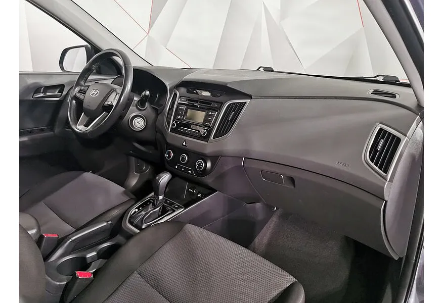 Hyundai Creta 2.0 AT (149 л.с.) Travel Серый в АВИЛОН. Слайд №12