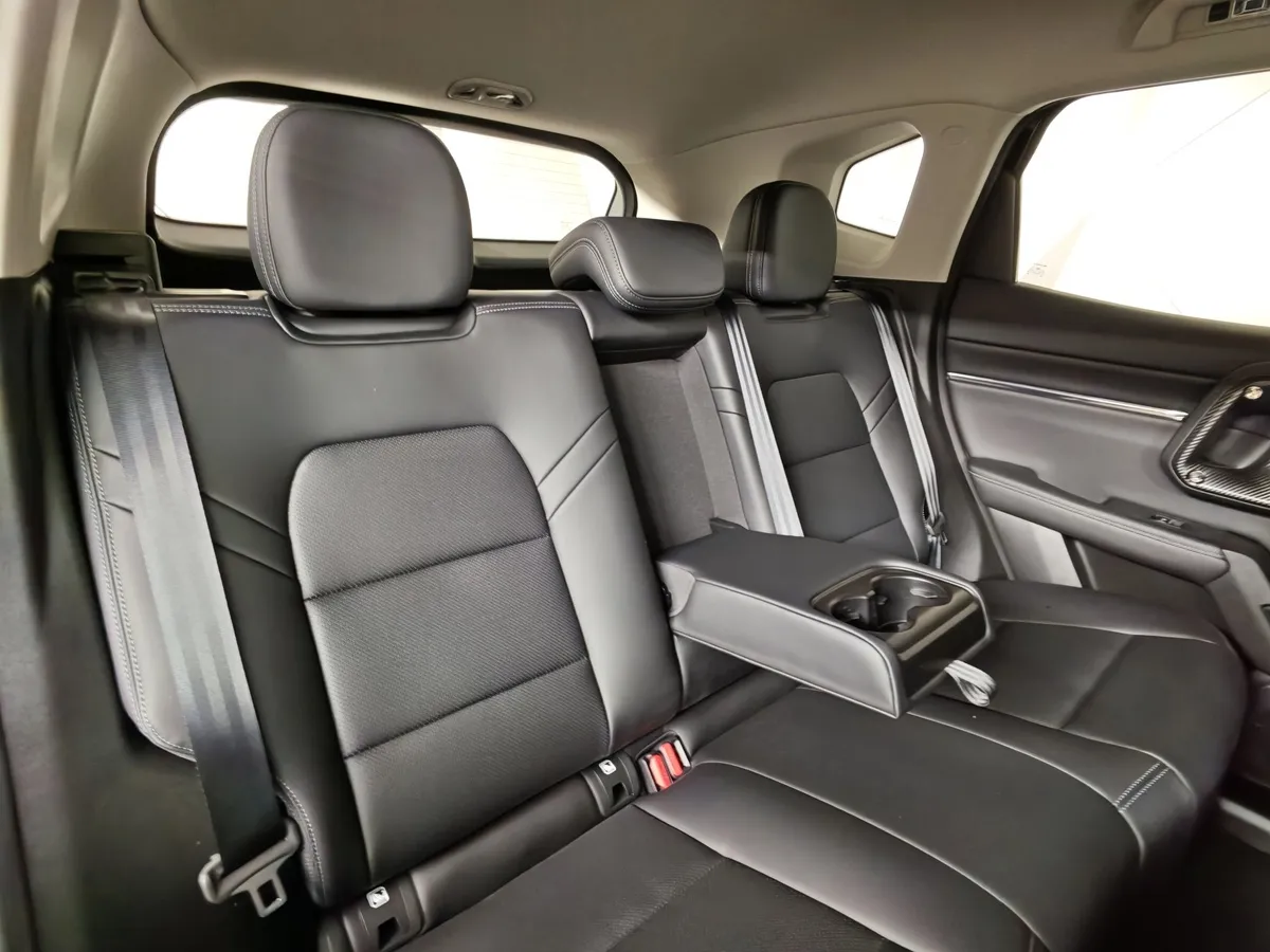 Haval PRO H7 2.0T 7DCT 4WD (192 л.с.) Elite Черный в АВИЛОН. Слайд №17