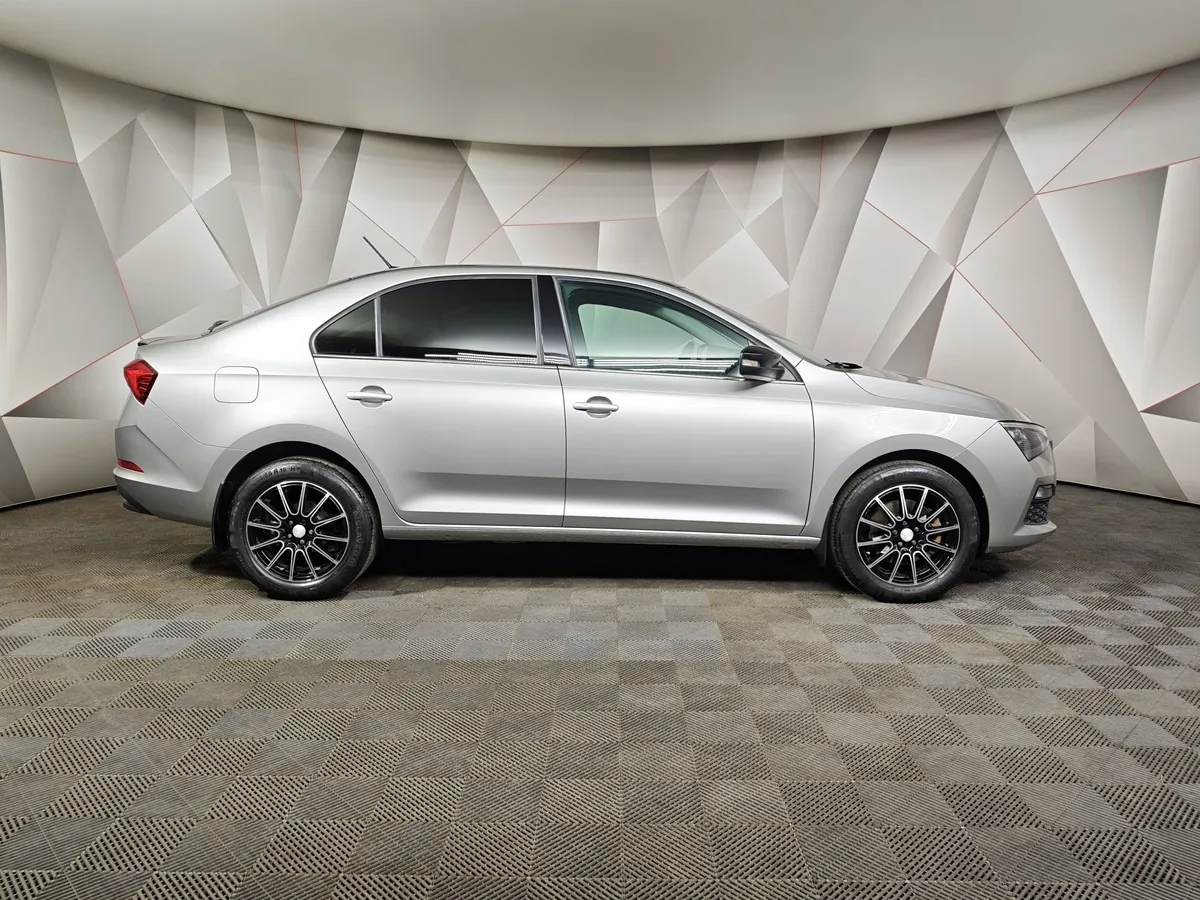 Skoda Rapid 1.4 DSG (125 л.с.) Ambition в АВИЛОН. Слайд №6