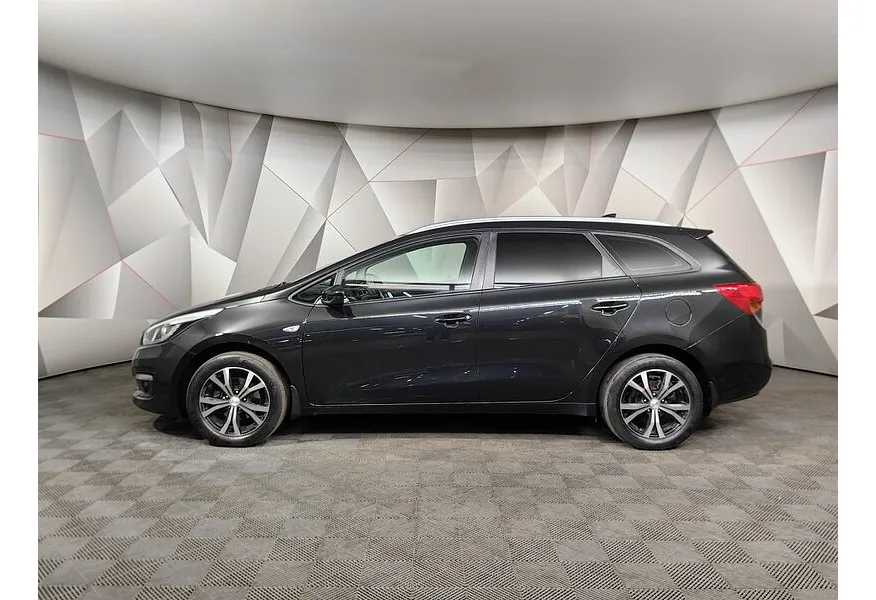 Kia Ceed 1.6 AT (130 л.с.) Classic Черный в АВИЛОН. Слайд №5