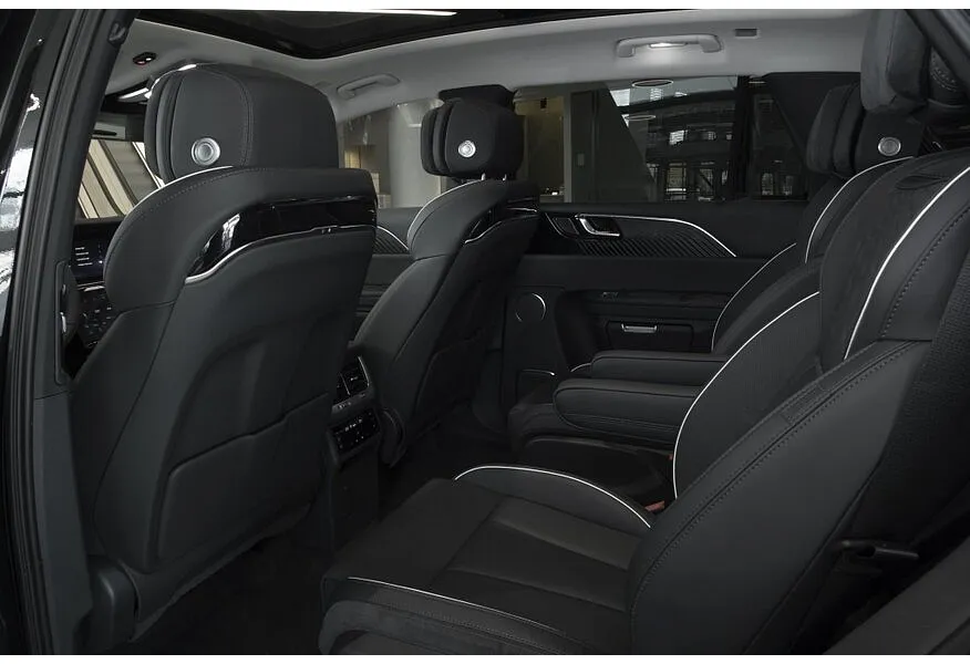 Hongqi E-HS9 AT 4WD (551 л.с.) Executive  Серый в АВИЛОН. Слайд №7