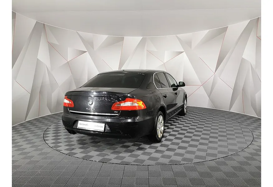 АВИЛОН - Skoda Superb 1.8 TSI AT (152 л.с.) Черный - slide 7