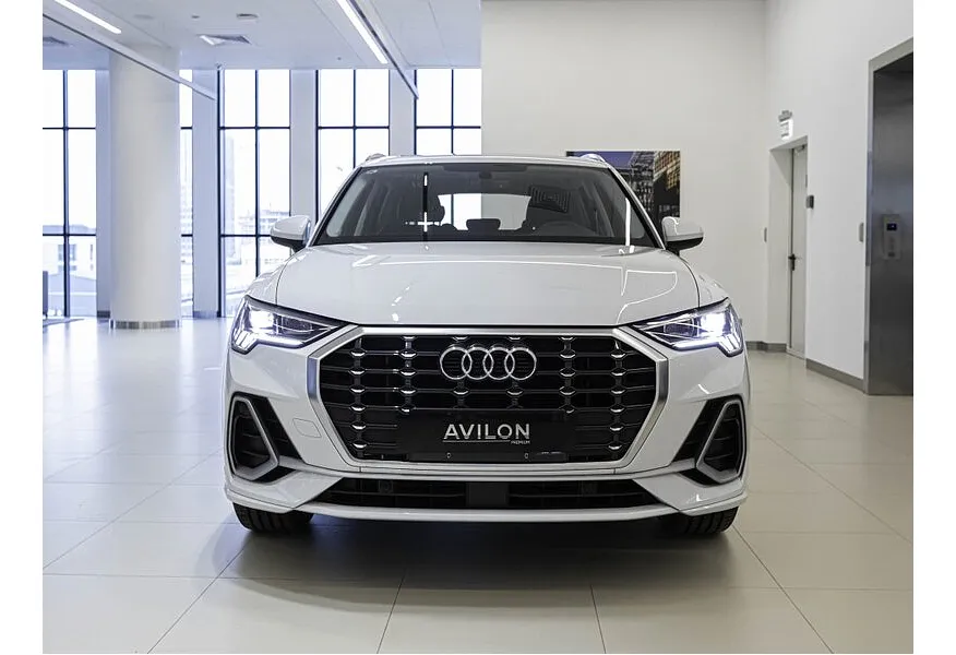 Audi Q3 35 1.5 TFSI S-tronic (160 л.с.) Fashion Dynamic Edition Белый в АВИЛОН. Слайд №4