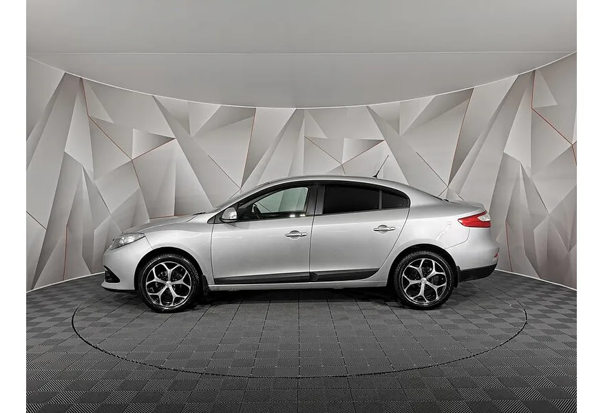 Renault Fluence 1.6 CVT (114 л.с.) Серый в АВИЛОН. Слайд №5
