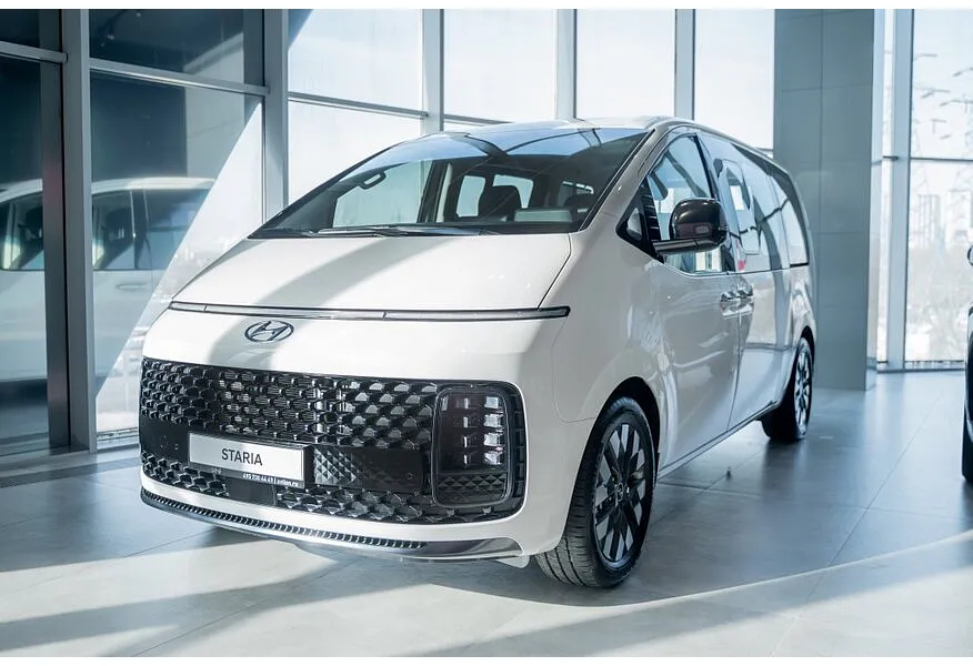 АВИЛОН - Hyundai Staria 2.2 CRDi 8AT 4WD (177 л.с.) 9 мест Luxe Белый - slide 8197617
