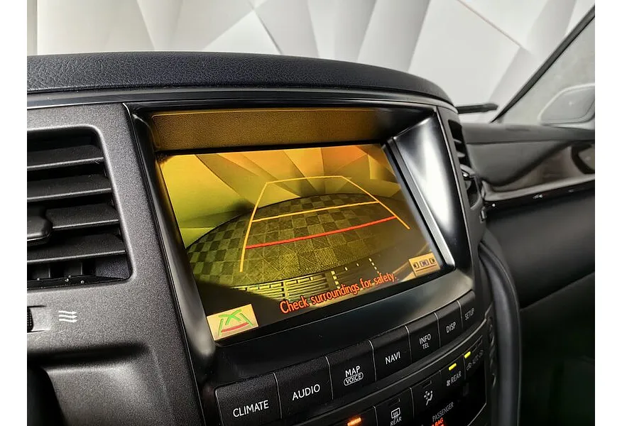 Lexus LX 570 AT (367 л.с.) Черный в АВИЛОН. Слайд №21