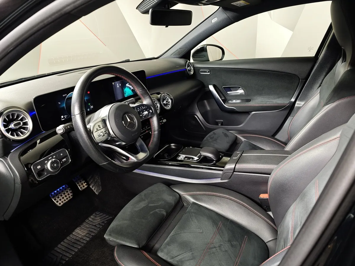 Mercedes-Benz A-Класс A 200 7G-DCT (150 л.с.) Sport Черный в АВИЛОН. Слайд №19