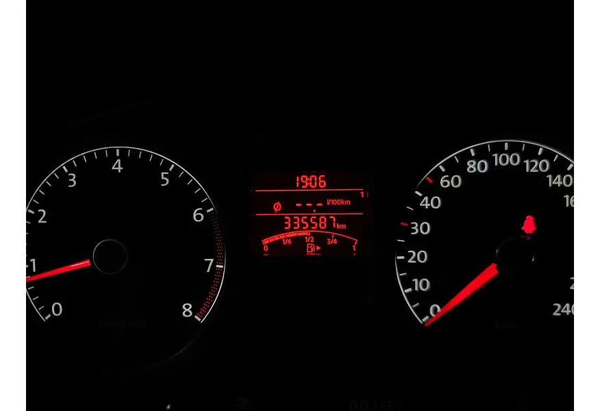 АВИЛОН - Volkswagen Polo 1.6 MT (105 л.с.) Красный - slide 15