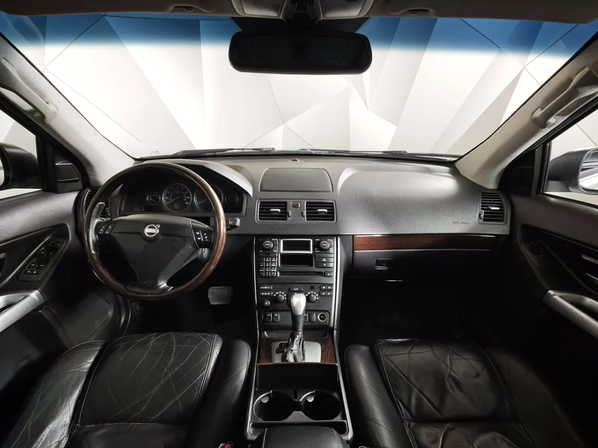 Volvo XC90 2.9 T6 Turbo Geartronic AWD (7 мест) (272 л.с.) Серебристый в АВИЛОН. Слайд №12