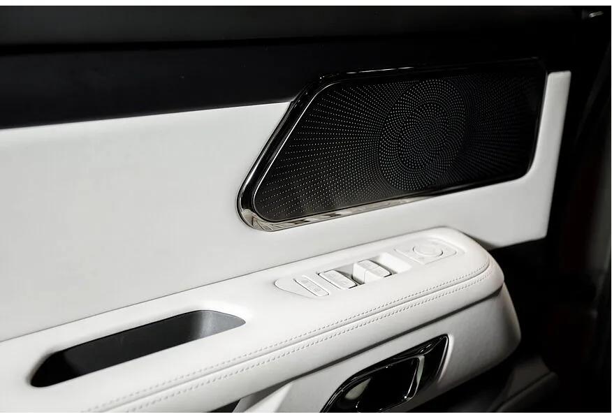 LIVE. Слайд №6