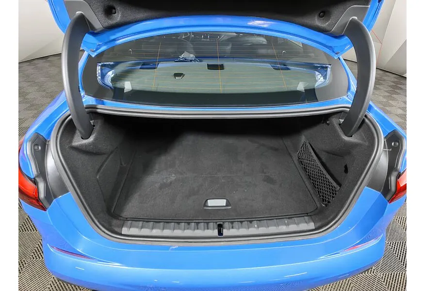 BMW 2 серия Gran Coupe 218i (140 л.с.) M Sport Edition 21 Синий в АВИЛОН. Слайд №9