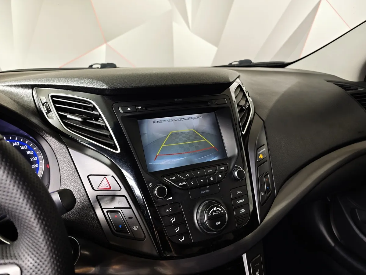 Hyundai i40 2.0 AT (150 л.с.) Business Серый в АВИЛОН. Слайд №22