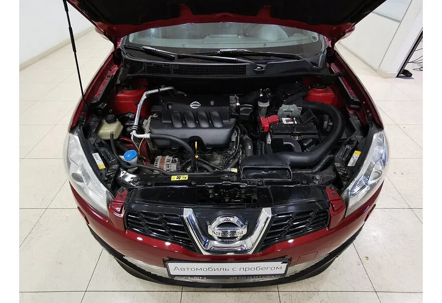 Nissan Qashqai 2.0 MT FWD (141 л.с.) Красный в АВИЛОН. Слайд №11