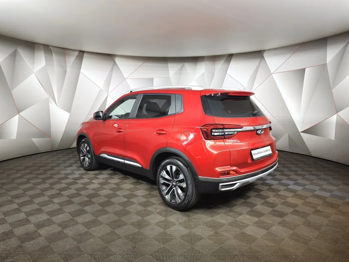 Chery Tiggo 4 2.0 CTV (122 л.с.) Techno Красный в АВИЛОН. Слайд №4