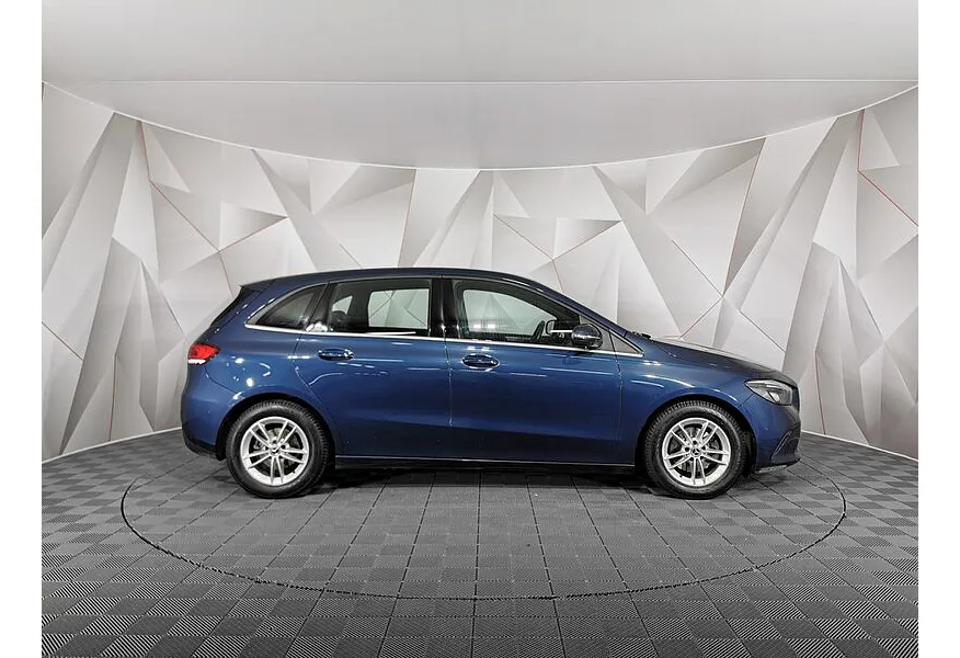 Mercedes-Benz B-Класс B 180 7G-DCT (136 л.с.) Style Синий в АВИЛОН. Слайд №6