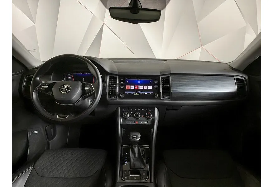 Skoda Kodiaq 2.0 TSI DSG 4X4 (180 л.с.) Черный в АВИЛОН. Слайд №14