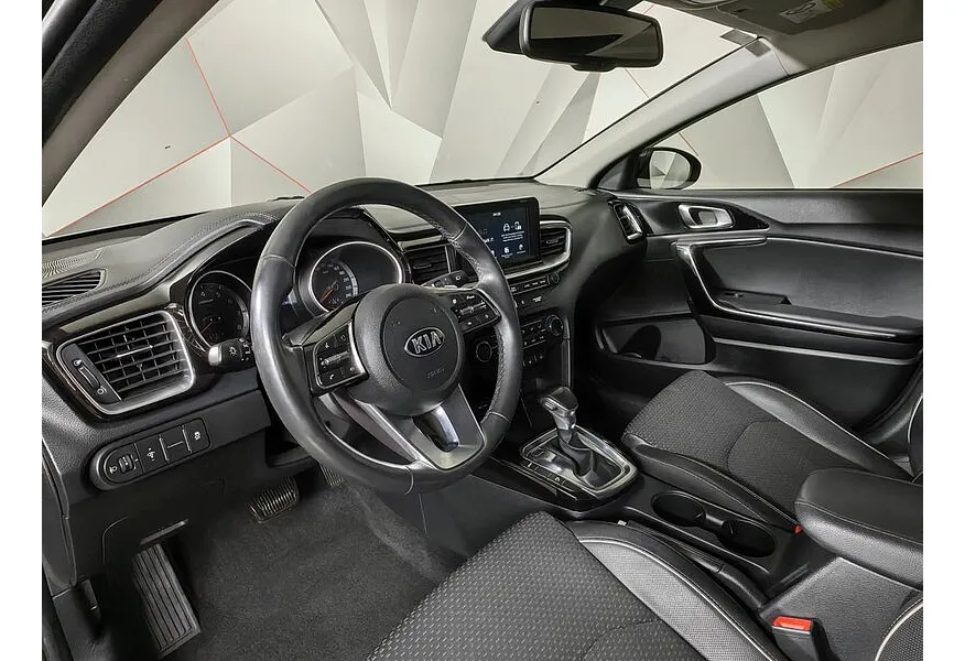 Kia Ceed 1.6 MPI AT (128 л.с.) Prestige Черный в АВИЛОН. Слайд №19