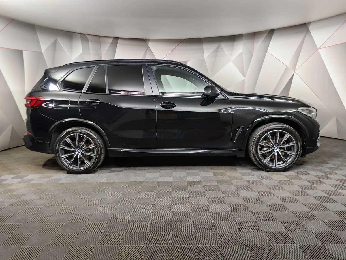 BMW X5 xDrive30d Steptronic (249 л.с.) Черный в АВИЛОН. Слайд №6