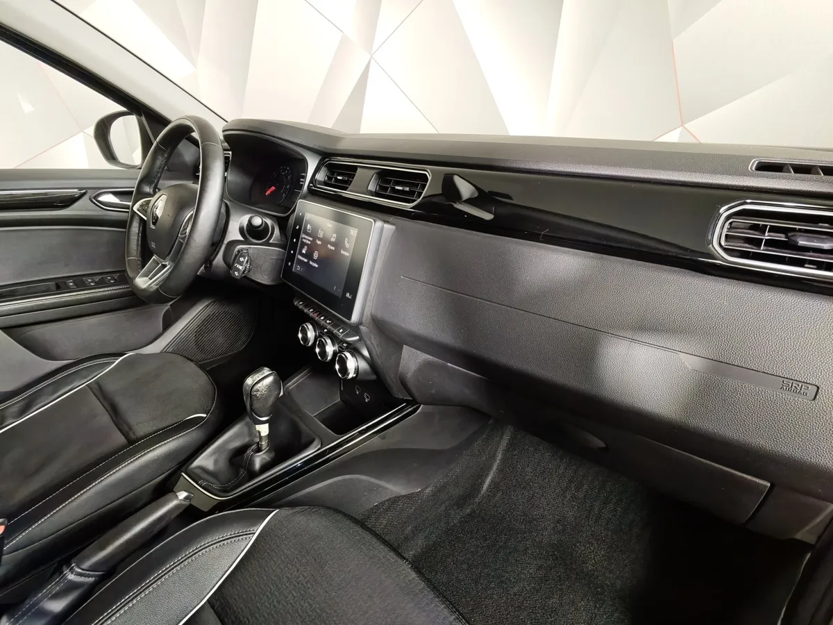 Renault Arkana 1.3 CVT 2WD (150 л.с.) Коричневый в АВИЛОН. Слайд №13