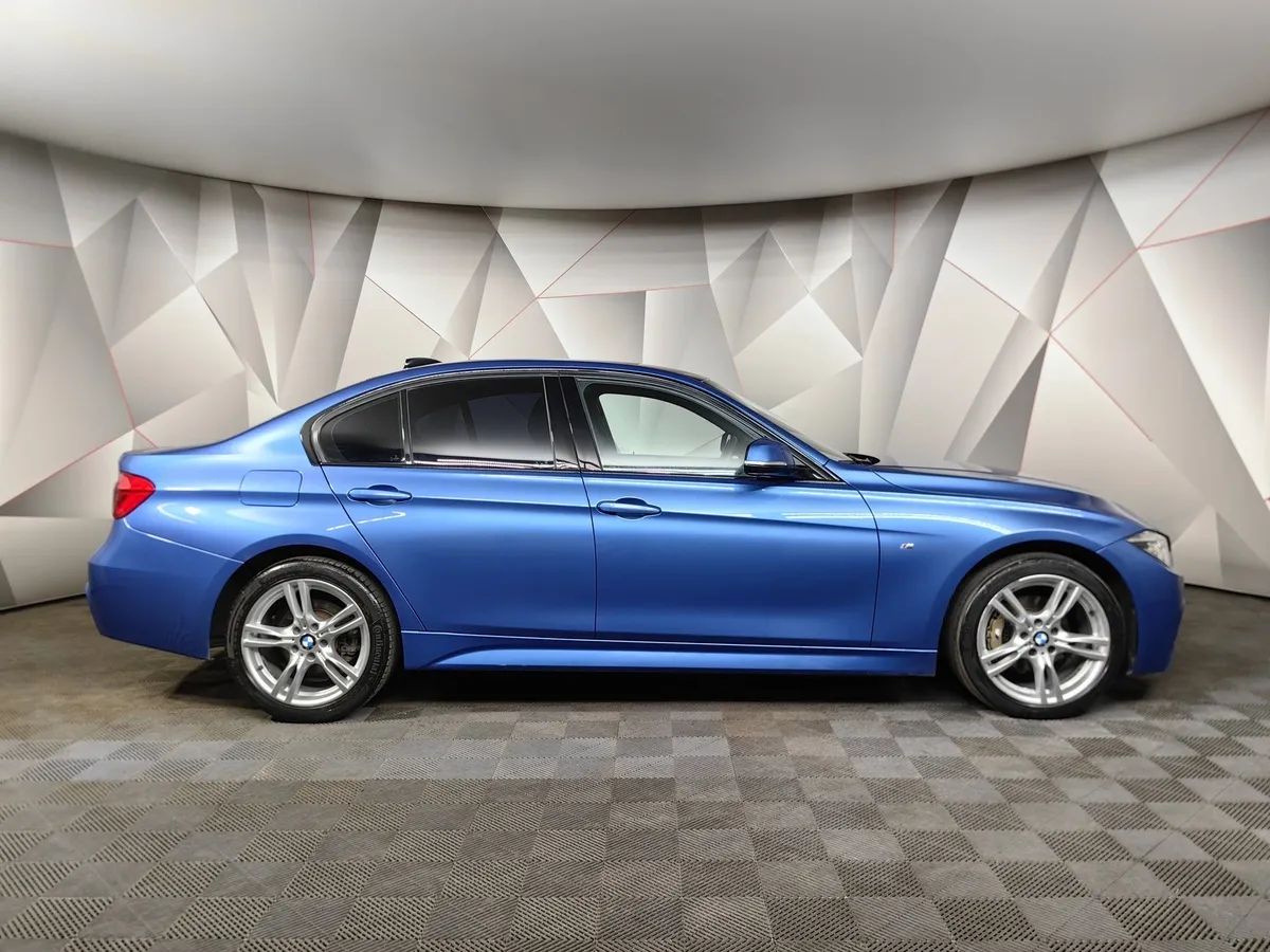 BMW 3 серия 320i xDrive AT (184 л.с.) M Sport Синий в АВИЛОН. Слайд №6