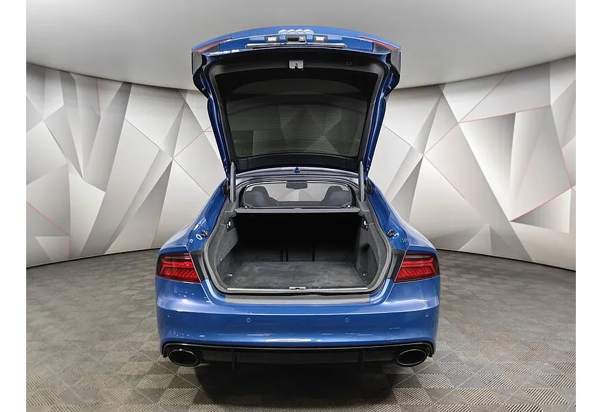 Audi RS 7 4.0 TFSI Tiptronic performance quattro (605 л.с.) Синий в АВИЛОН. Слайд №12