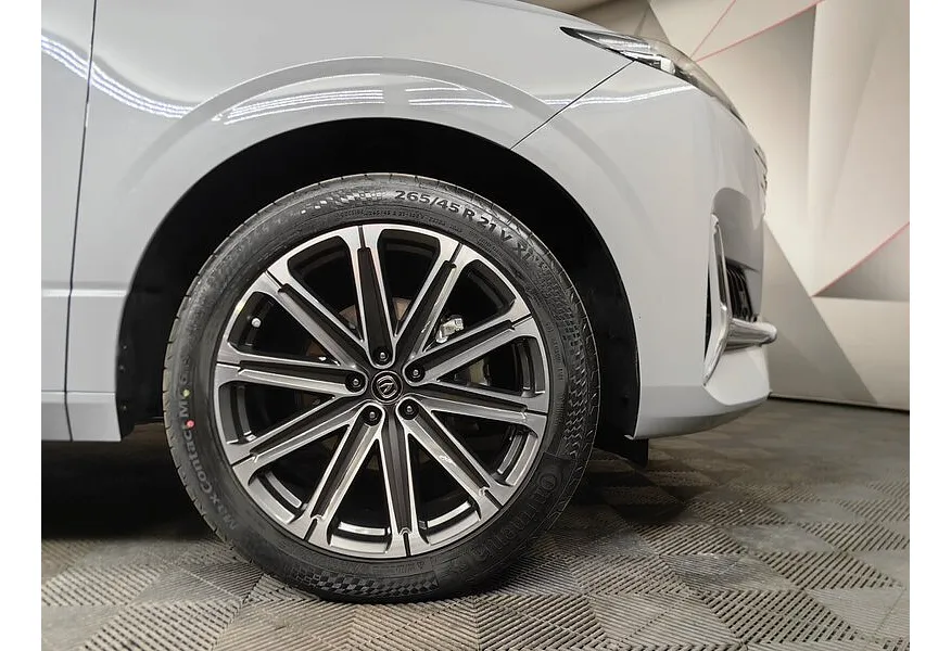 Changan UNI-K 2.0 AT 4WD (226 л.с.) Tech Серый в АВИЛОН. Слайд №9