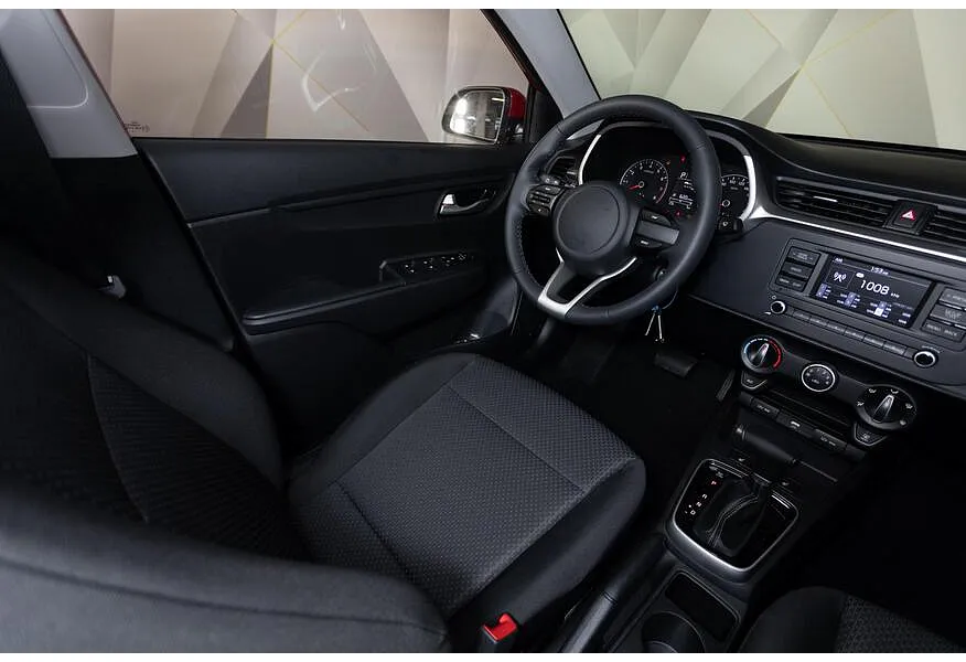 Solaris KRS 1.6 AT (123 л.с.) Comfort Красный в АВИЛОН. Слайд №6