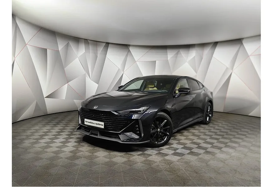 АВИЛОН - Changan UNI-V 1.5 AMT (181 л.с.) LX Черный - slide 9642519