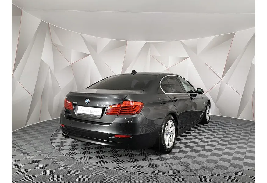 АВИЛОН - BMW 5 серия 528i xDrive Steptronic (245 л.с.) Серый - slide 5