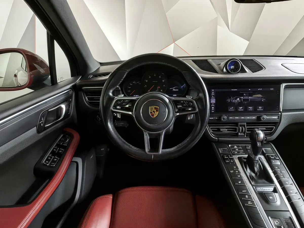 Porsche Macan 2.0 TFSI AMT 4WD (265 л.с.) R4 Красный в АВИЛОН. Слайд №20