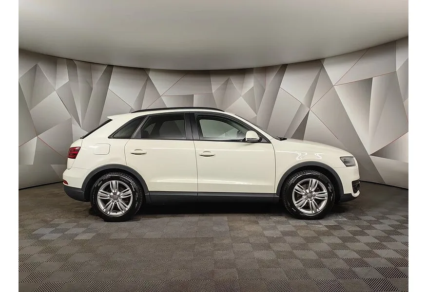 Audi Q3 2.0 TFSI quattro S tronic (170 л.с.) Белый в АВИЛОН. Слайд №6