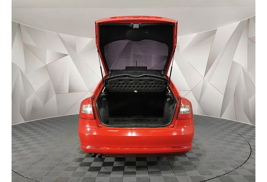 Skoda Octavia 1.8 TSI AT (152 л.с.) Active (CKD) Красный в АВИЛОН. Слайд №11