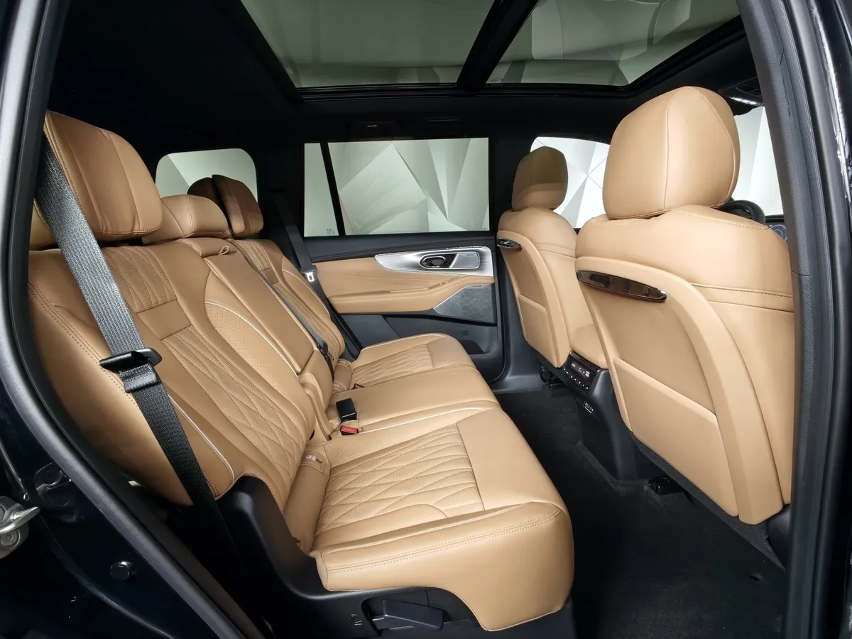 GAC GS8 2.0T 4WD (231 л.с.) GX Premium Черный в АВИЛОН. Слайд №16