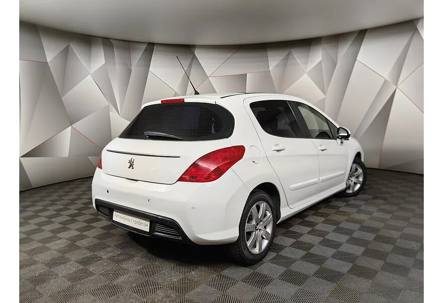 Peugeot 308 1.6 VTi AT (120 л.с.) Белый в АВИЛОН. Слайд №2