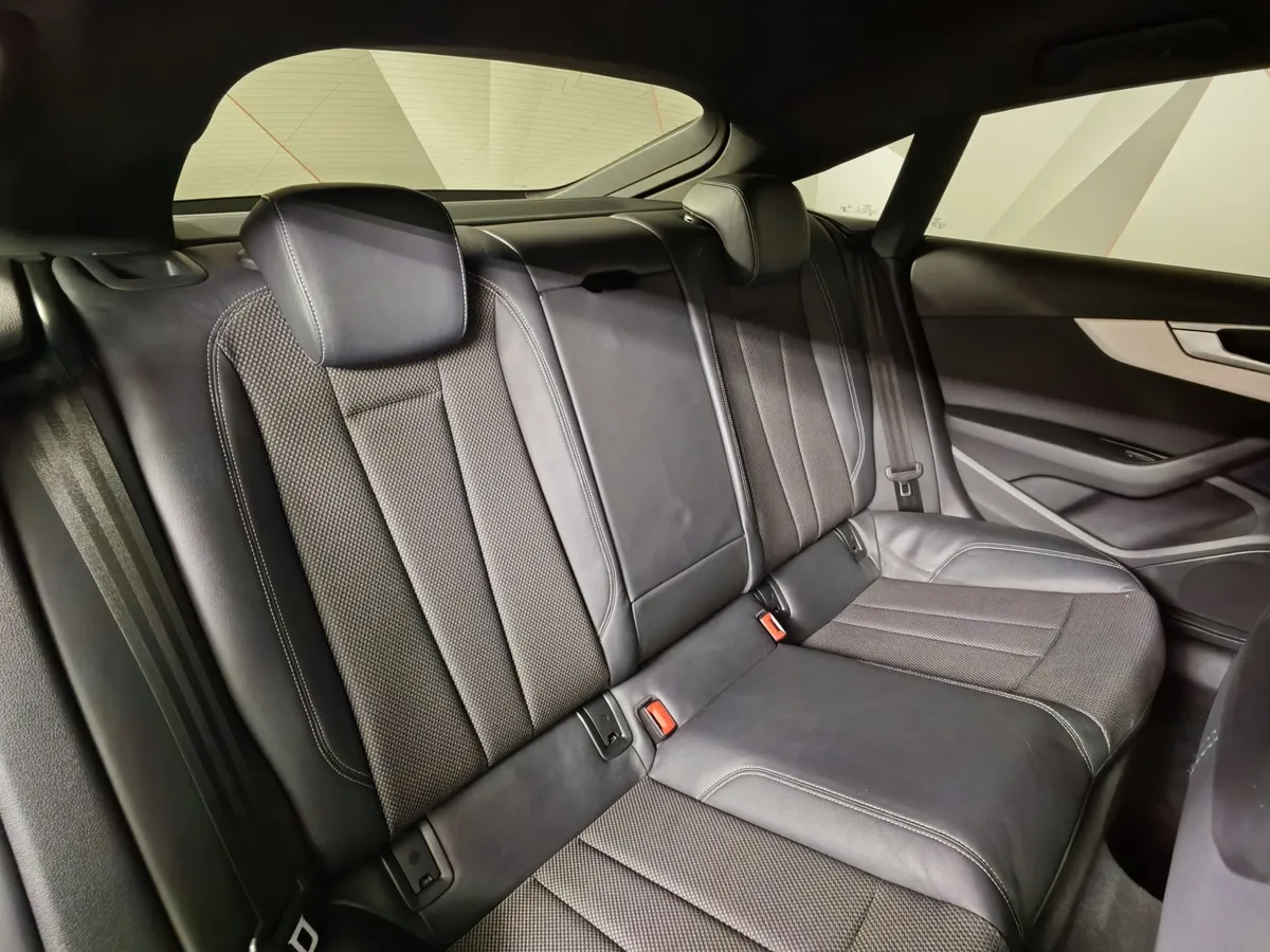 Audi A5 2.0 TDI S tronic quattro (190 л.с.) Design Черный в АВИЛОН. Слайд №17