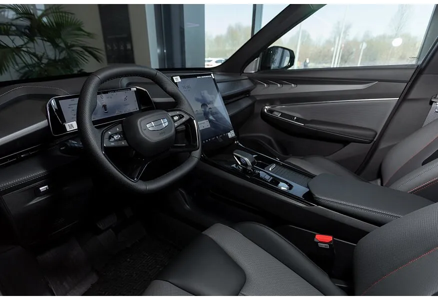 Geely Cityray 1.5T 7DCT 2WD (150 л.с.) Flagship Белый в АВИЛОН. Слайд №6