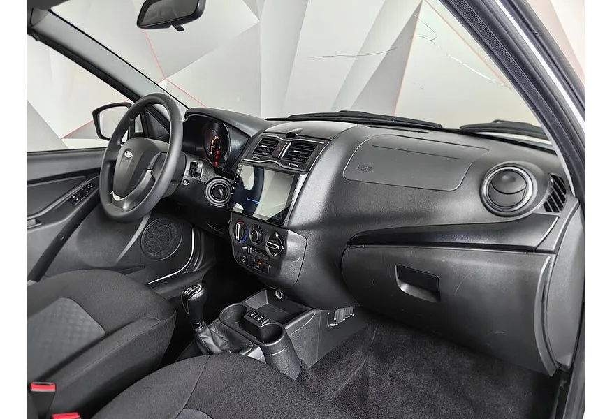 ВАЗ (Lada) Granta 1.6 MT 16 кл (106 л.с.) Белый в АВИЛОН. Слайд №8
