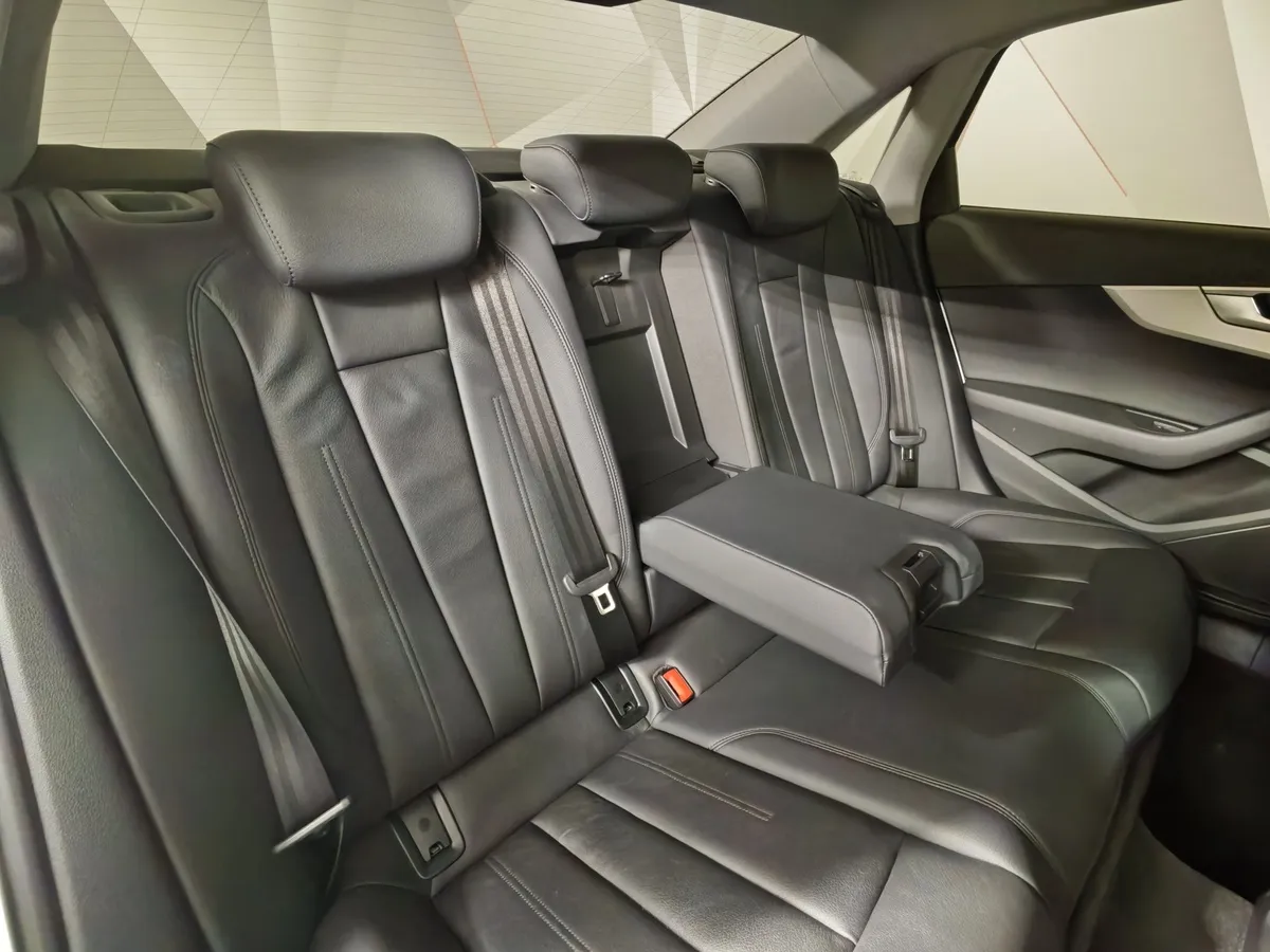 Audi A4 1.4 TFSI S tronic (150 л.с.) Белый в АВИЛОН. Слайд №17