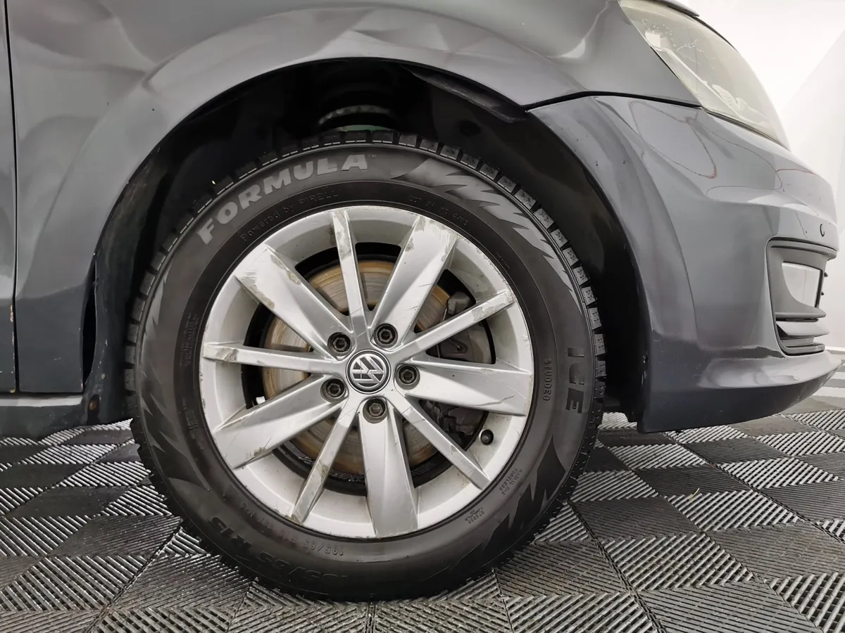 Volkswagen Polo 1.6 MPI AT (110 л.с.) Trendline Серый в АВИЛОН. Слайд №9