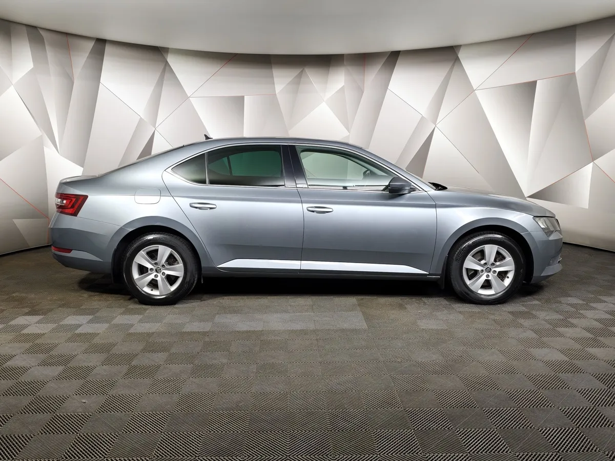 Skoda Superb 1.4 TSI DSG (150 л.с.) Серый в АВИЛОН. Слайд №6