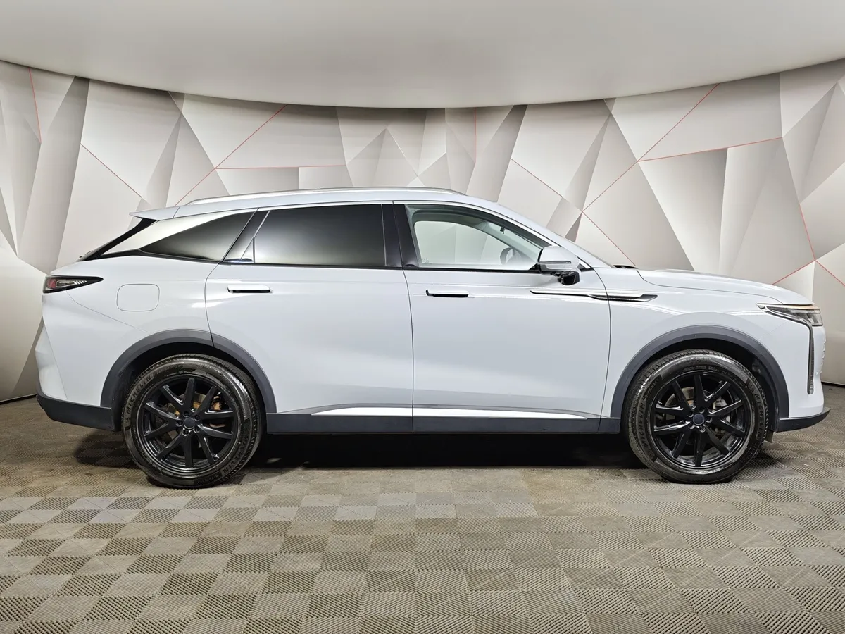 EXEED RX 2.0T DCT 4WD (249 л.с.) Platinum Серый в АВИЛОН. Слайд №6