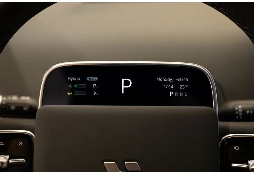 Li Auto L6 1.5 AT 4WD (150 л.с.) Max Серый в АВИЛОН. Слайд №17