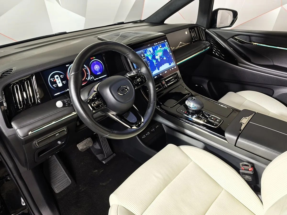 GAC M8 Master series 400T 2.0T AT (232 л.с.) Flagship Edition Черный в АВИЛОН. Слайд №19