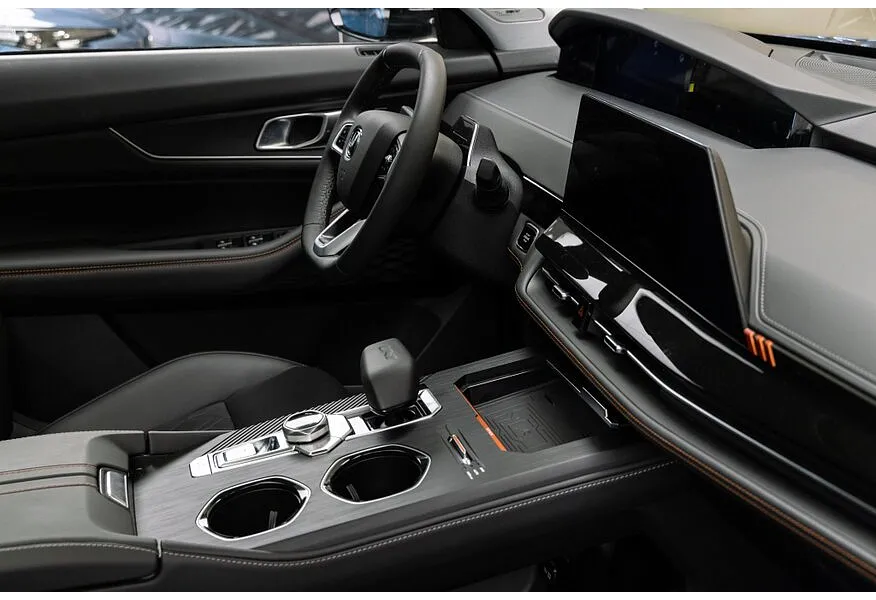 Changan UNI-K 2.0 AT 4WD (226 л.с.) Tech Черный в АВИЛОН. Слайд №11