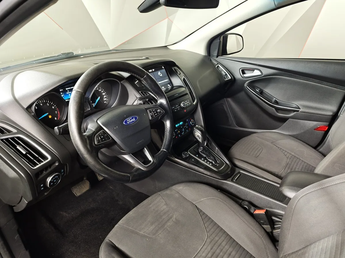 Ford Focus 1.5 EcoBoost AT (150 л.с.) Titanium Черный в АВИЛОН. Слайд №19