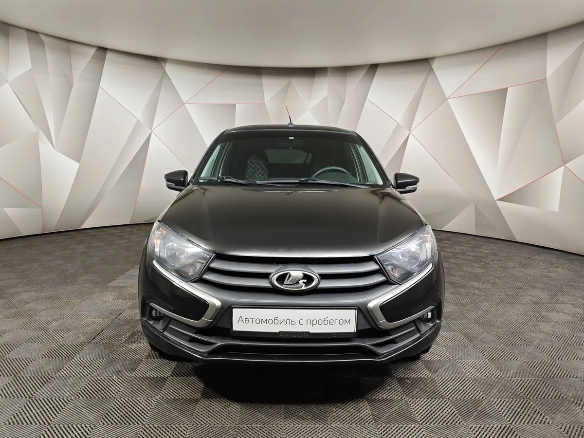 ВАЗ (Lada) Granta 1.6 MT 8кл (87 л.с.) Черный в АВИЛОН. Слайд №7