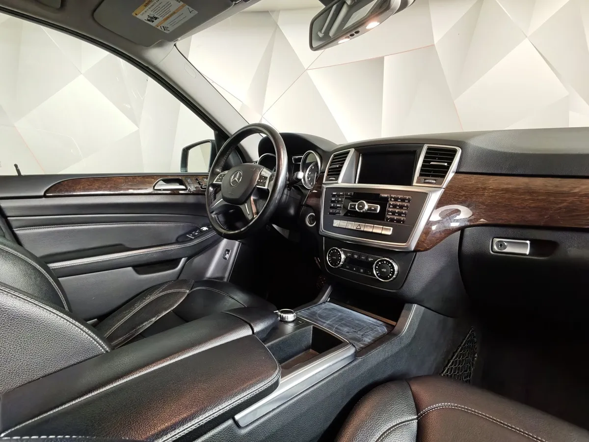 Mercedes-Benz M-Класс ML 350 BlueEfficiency 7G-Tronic Plus 4Matic (306 л.с.) Серый в АВИЛОН. Слайд №13