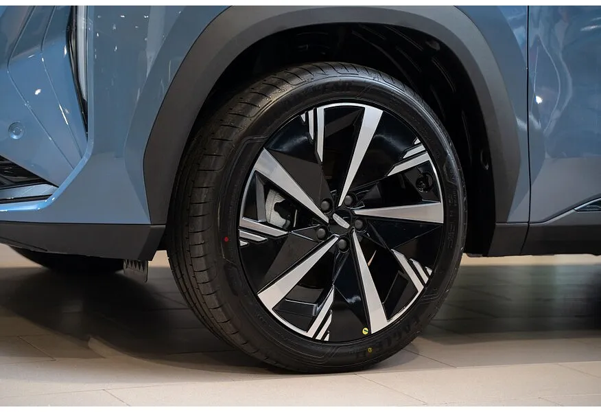 Geely Atlas 2.0T AT 4WD (200 л.с.) Luxury Голубой в АВИЛОН. Слайд №9